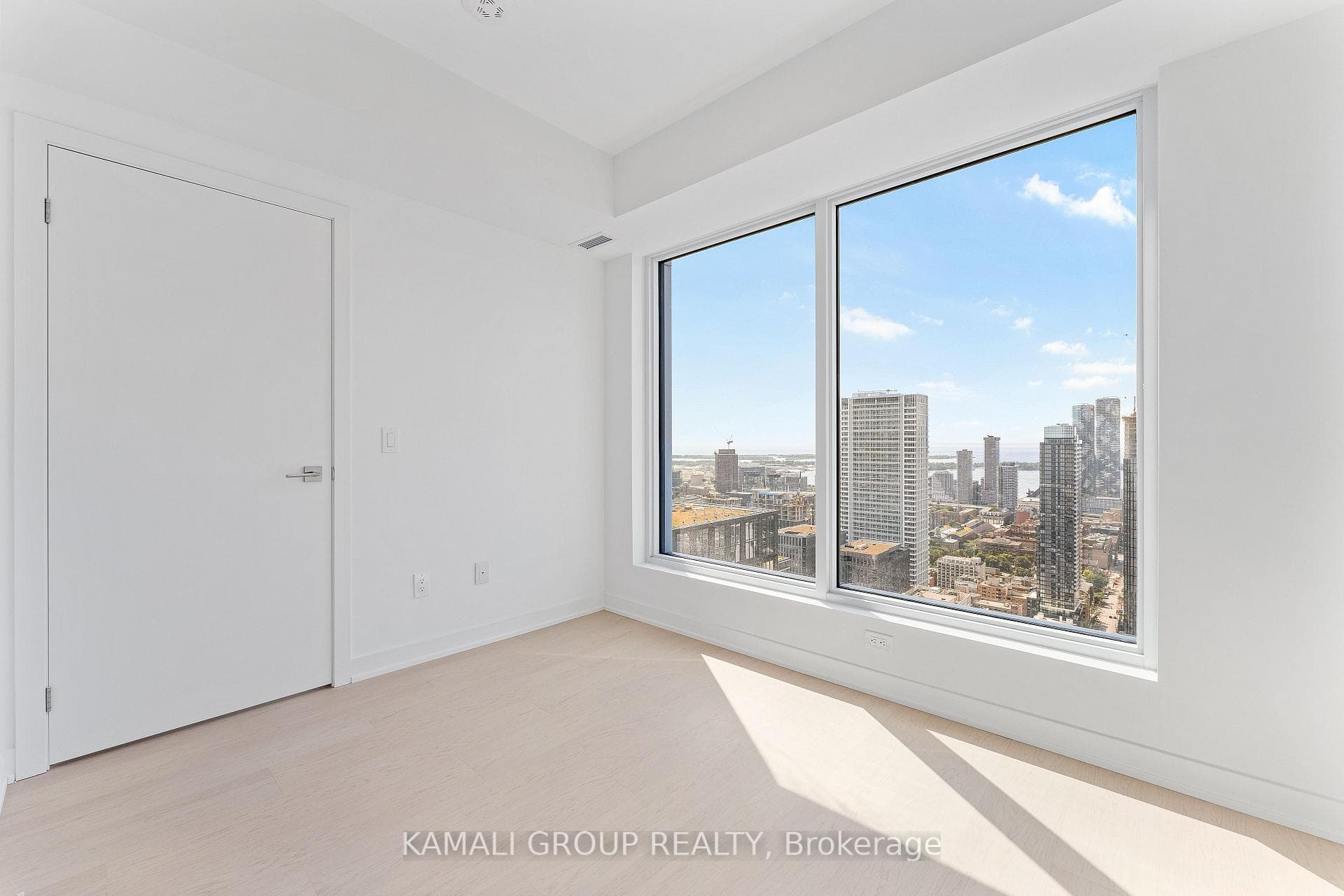252 Church Street Unit 5112 photo 16