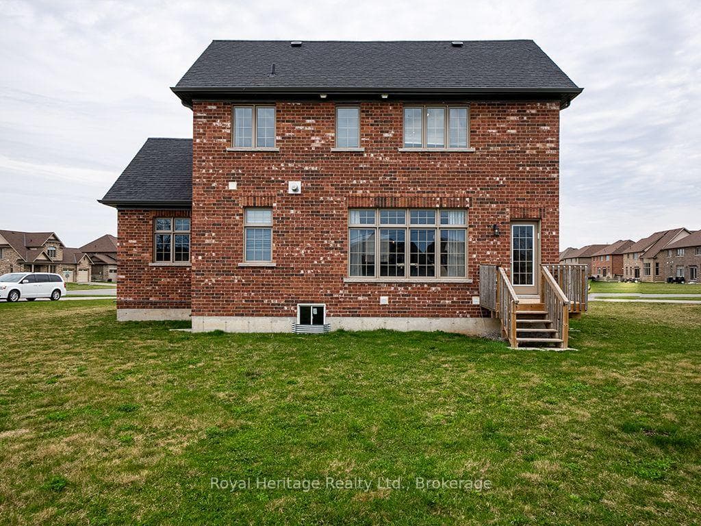 87 Summer Breeze Drive photo 25