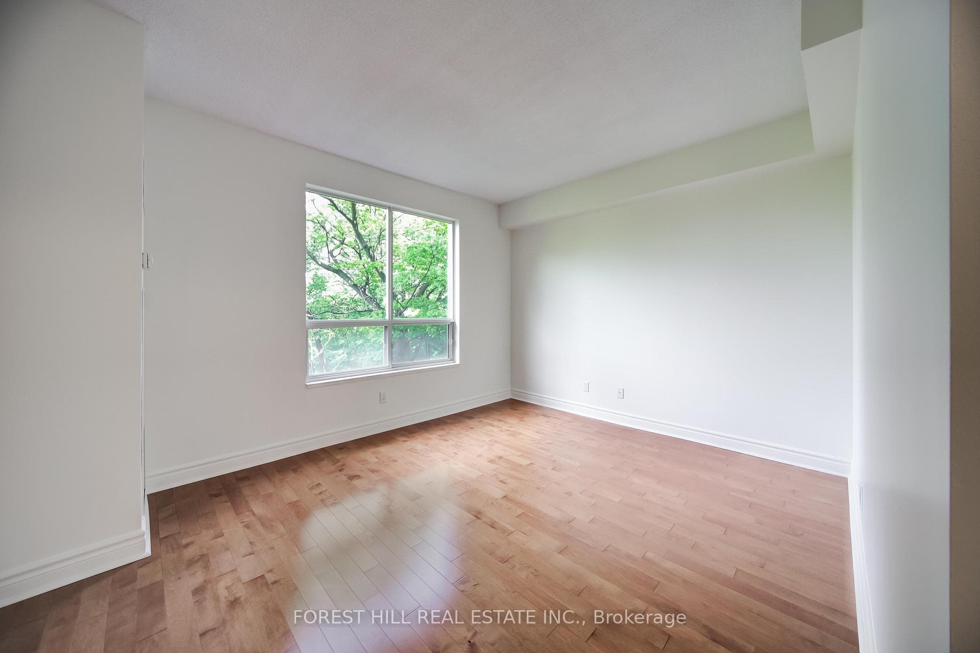 1 Lomond Drive Unit 304 photo 14