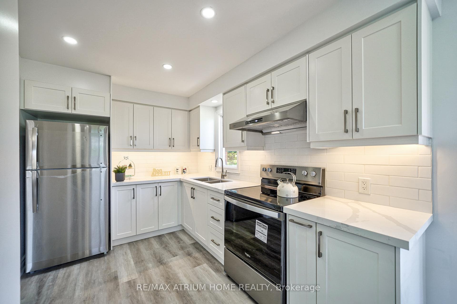 80 Massie Street photo 5