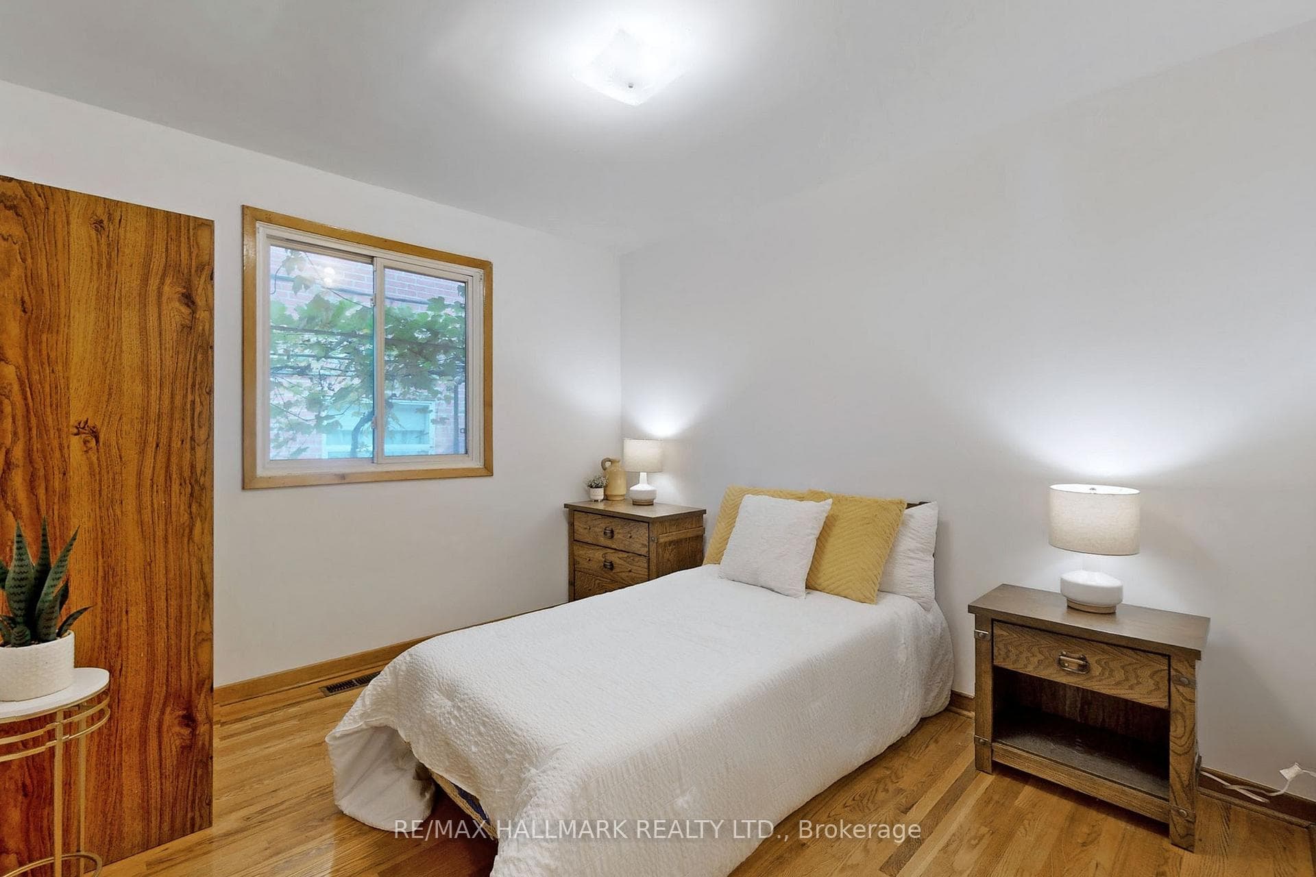 3193 Weston Road photo 15