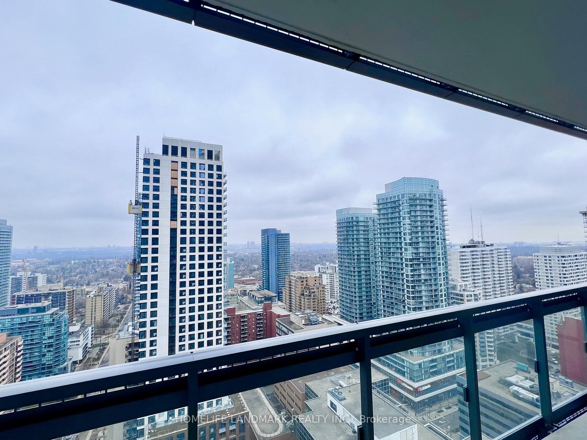39 Roehampton Avenue Unit 2601 photo 15
