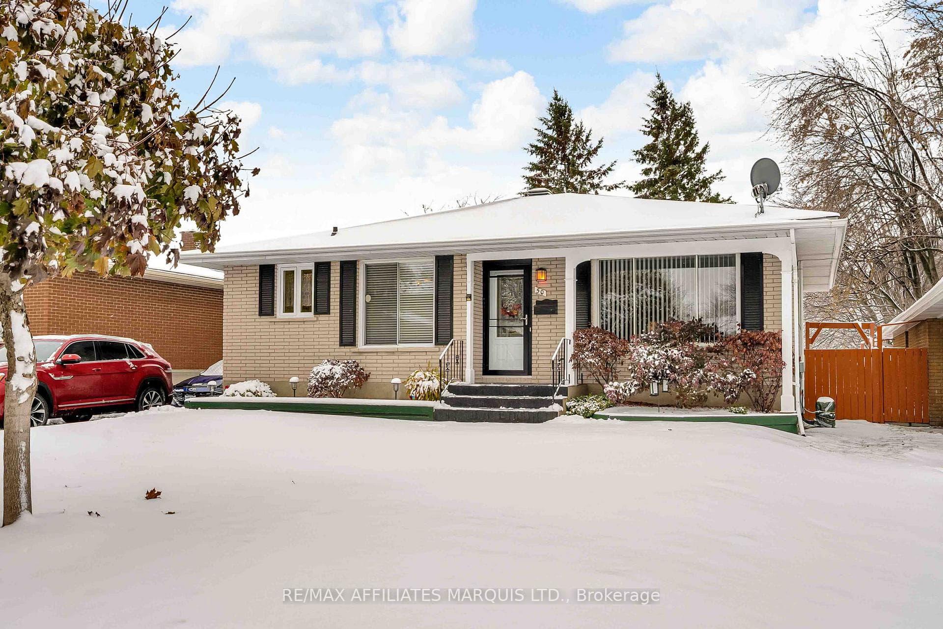 50 Valecrest Drive photo 2