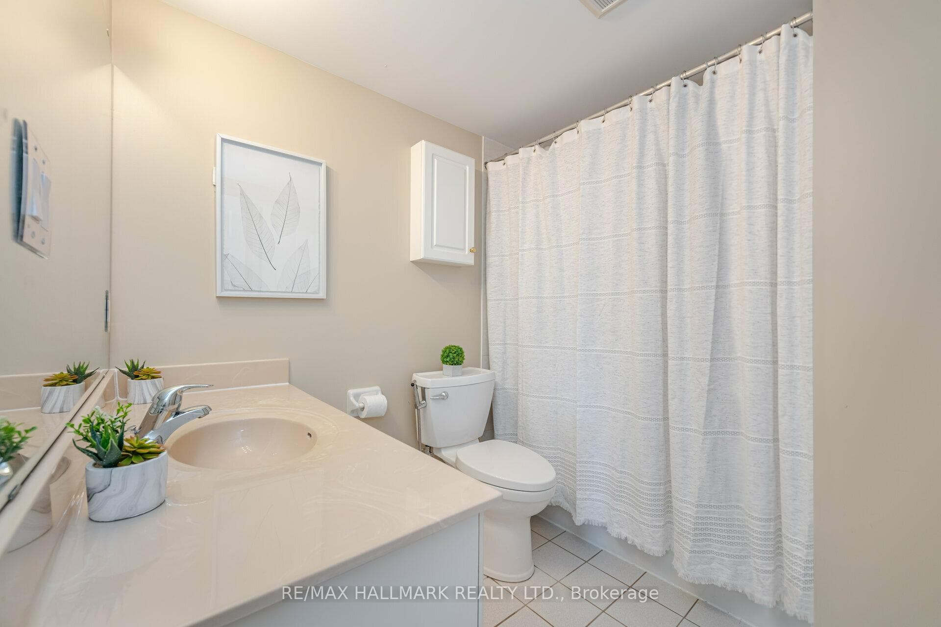 29 Rosebank Drive Unit 503 photo 11