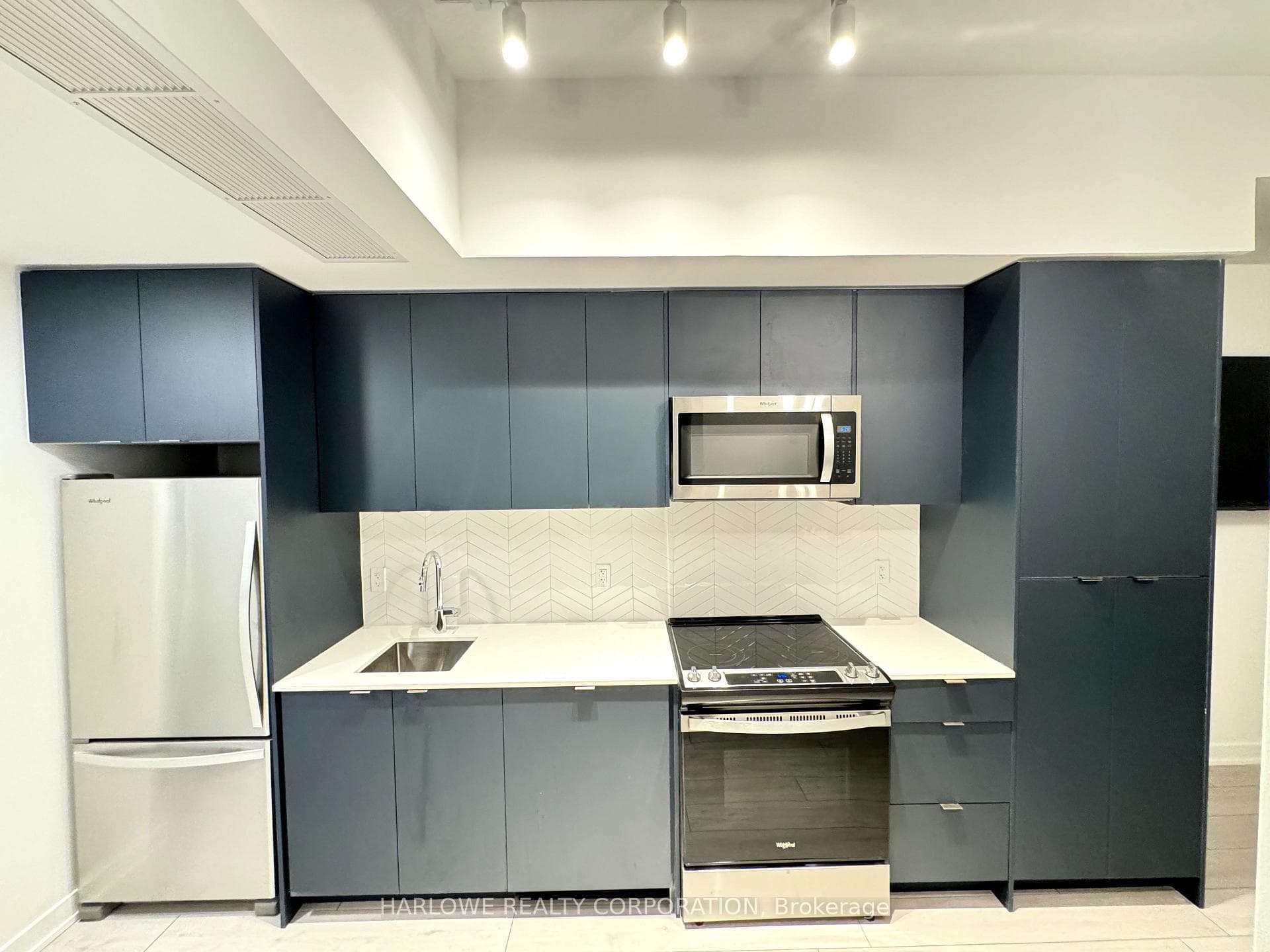 1604 Charles Street Unit 109 B photo 1