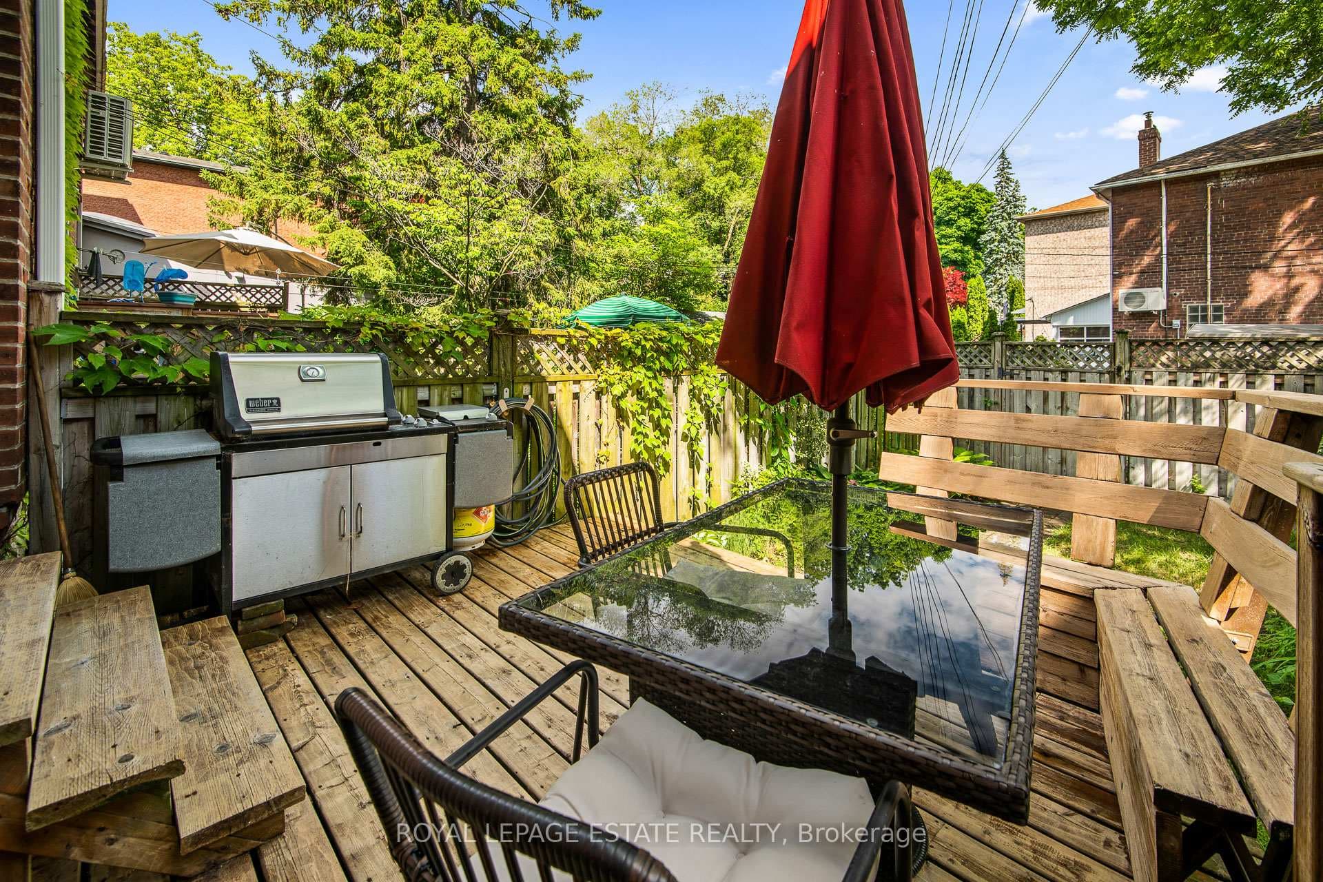 512 Soudan Avenue photo 30