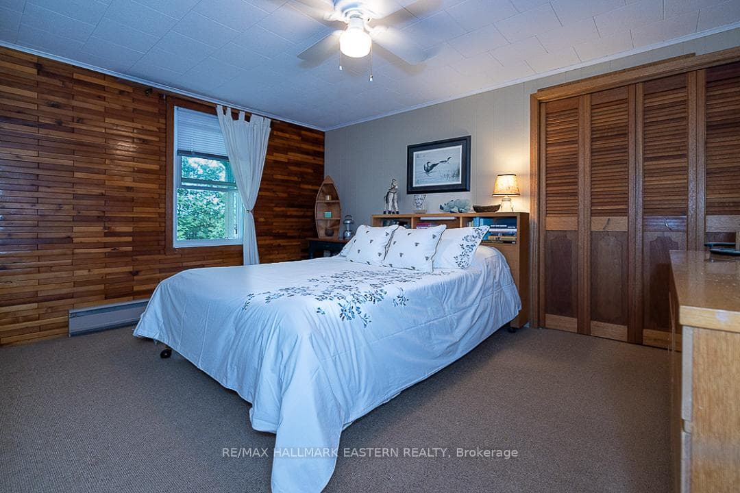 2766 NEWCOMB Lane photo 22