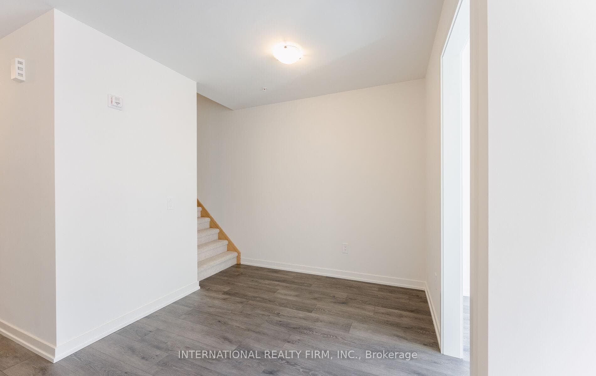 1650 Victoria Park Avenue Unit A208 photo 9