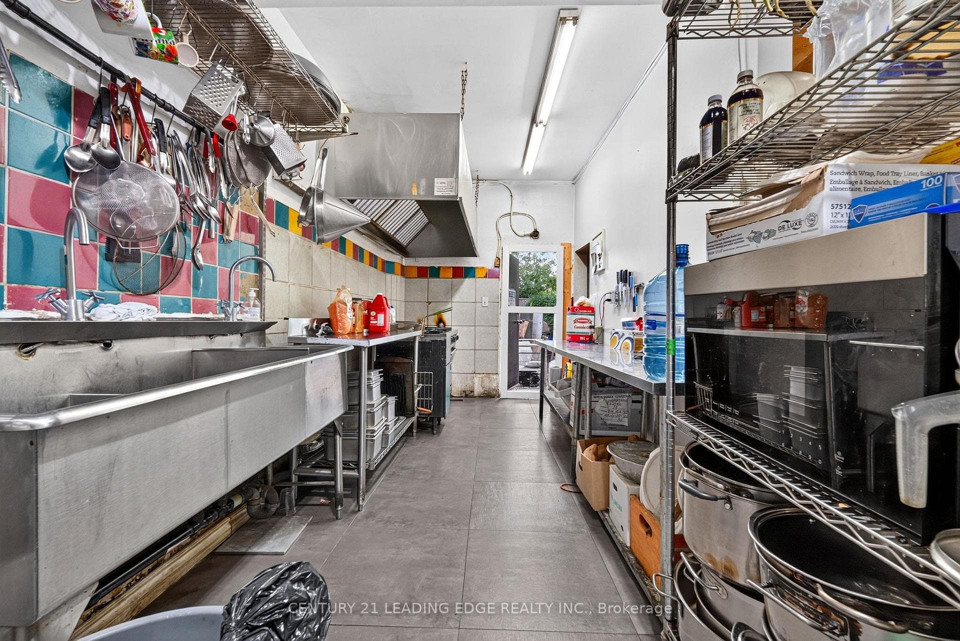 741 Pharmacy Avenue photo 27