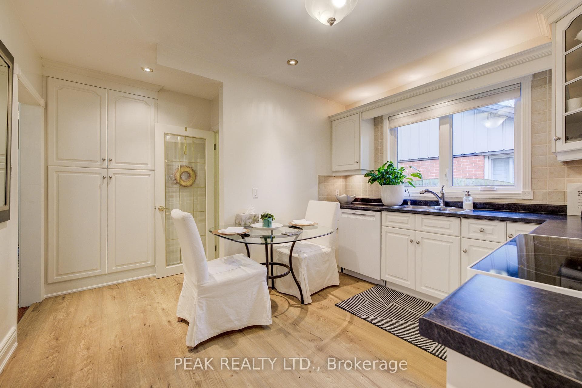 50 Edgewood Avenue photo 13