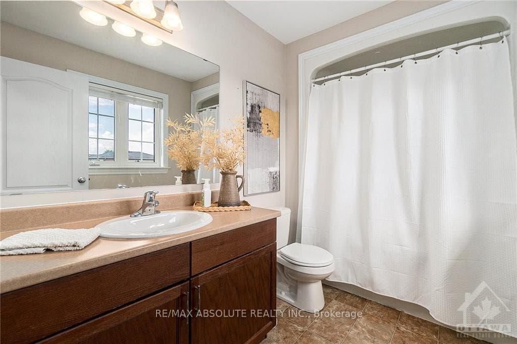 25 VERONA Drive photo 16