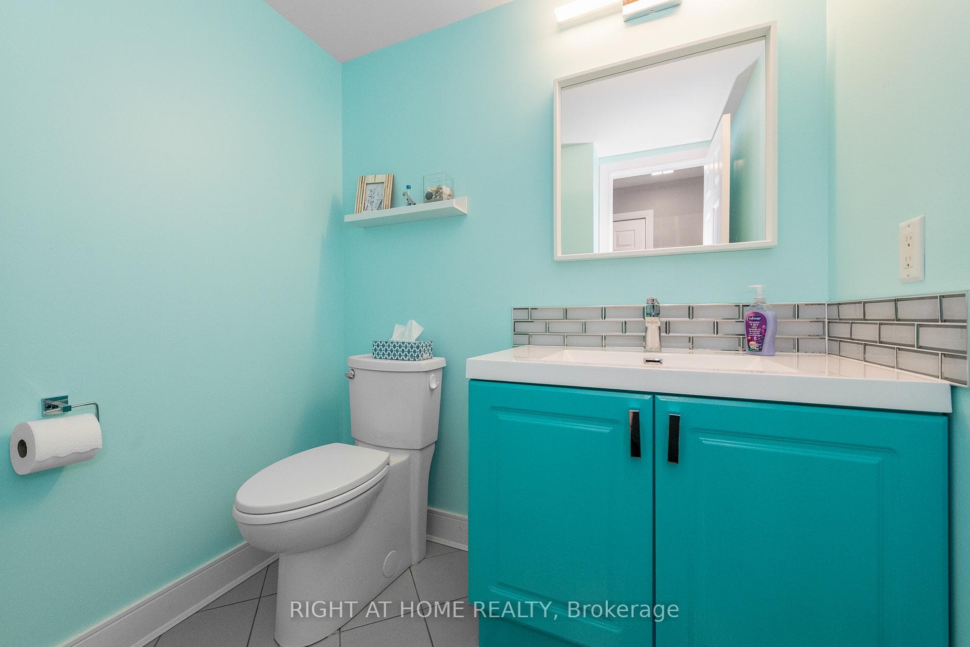 212 Rutgers Private photo 18