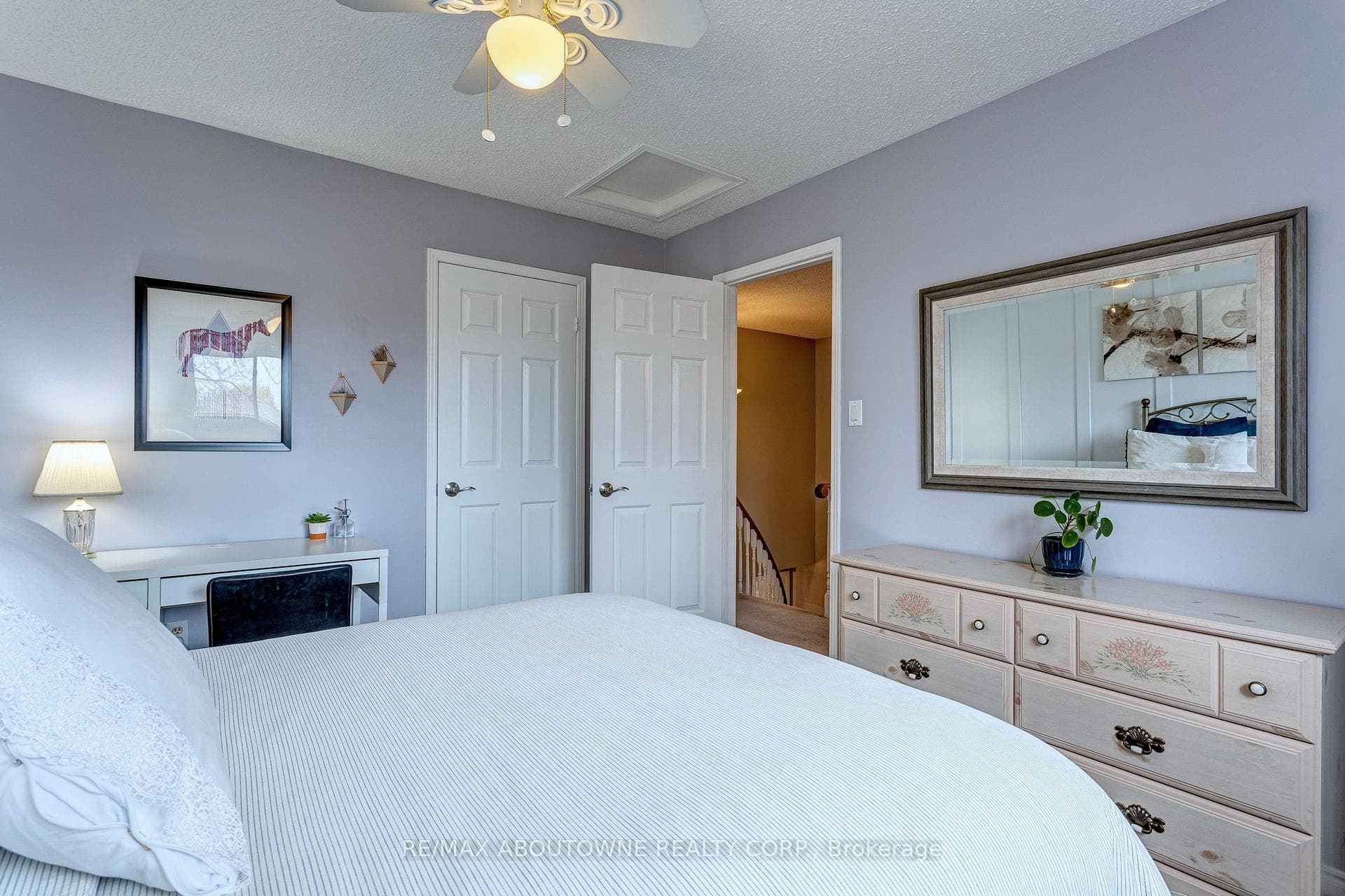 216 Nottingham Drive photo 23