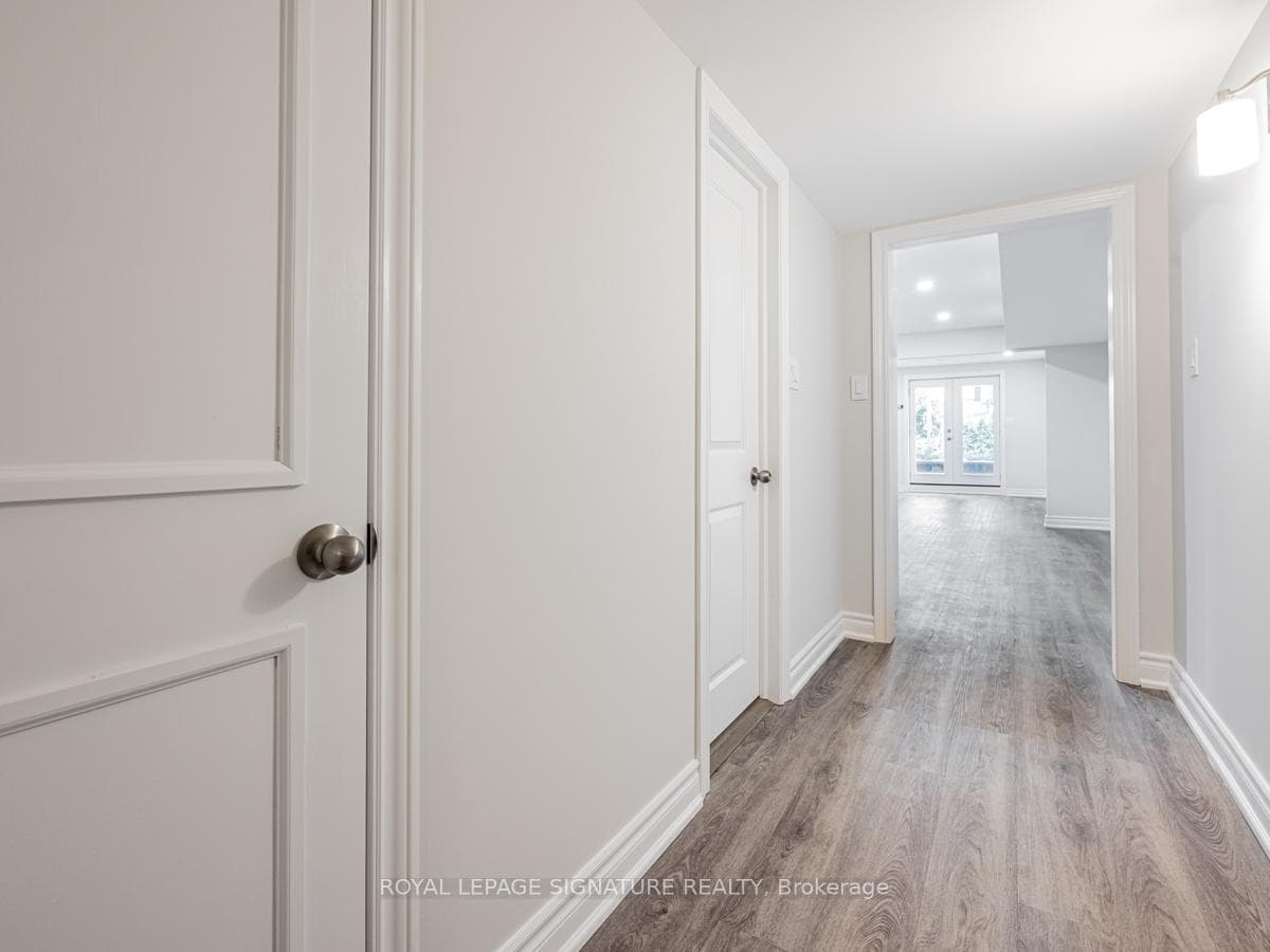 93 Sandown Avenue Unit Ground photo 18