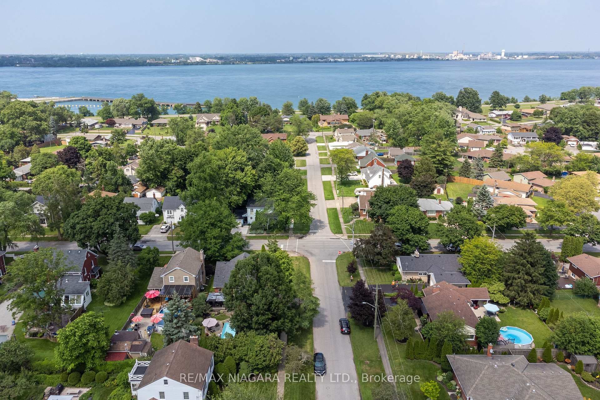 8171 Lamont Avenue photo 36