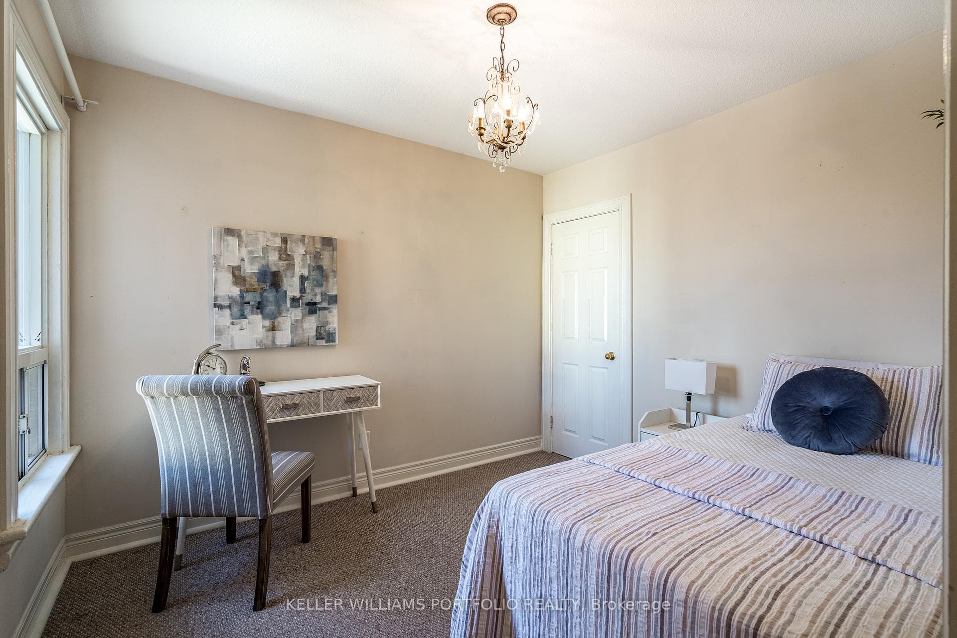 213 Jackson Street photo 18