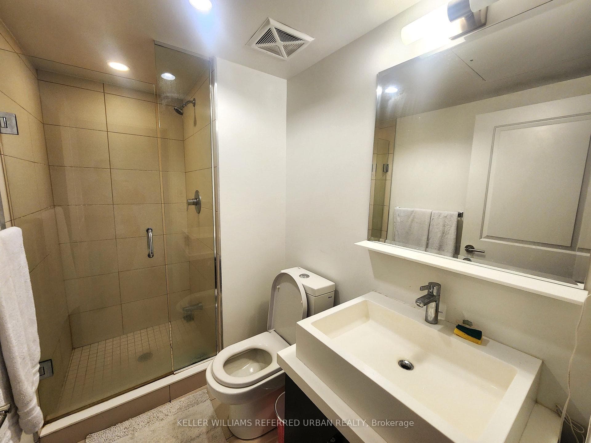 65 St Mary Street Unit 2010 photo 5