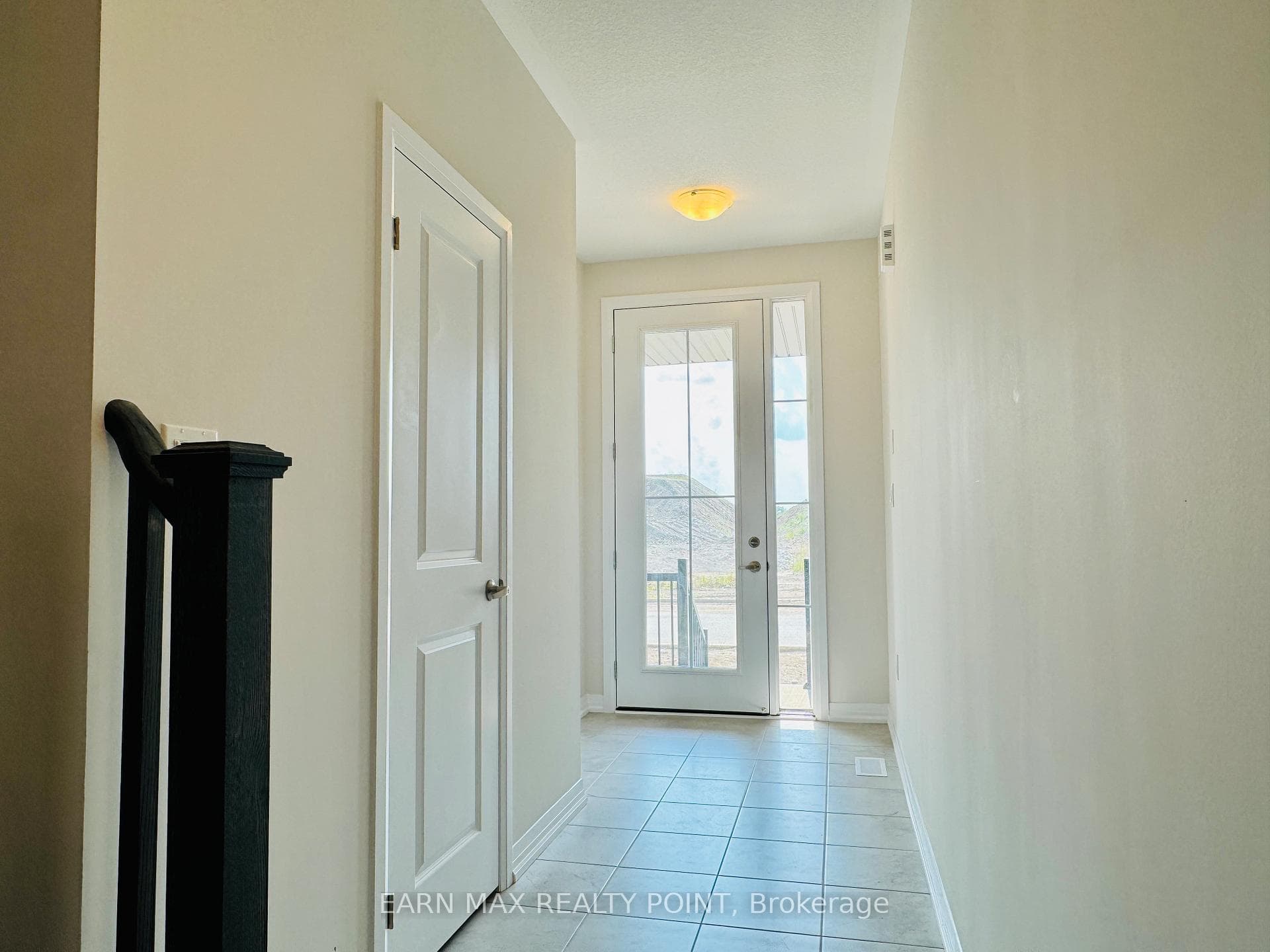 242 Newman Drive photo 4