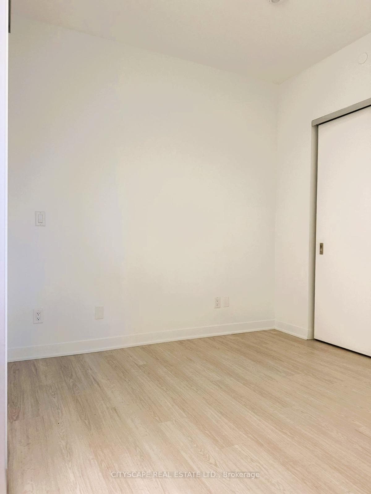 185 Alberta Avenue Unit 306 photo 29