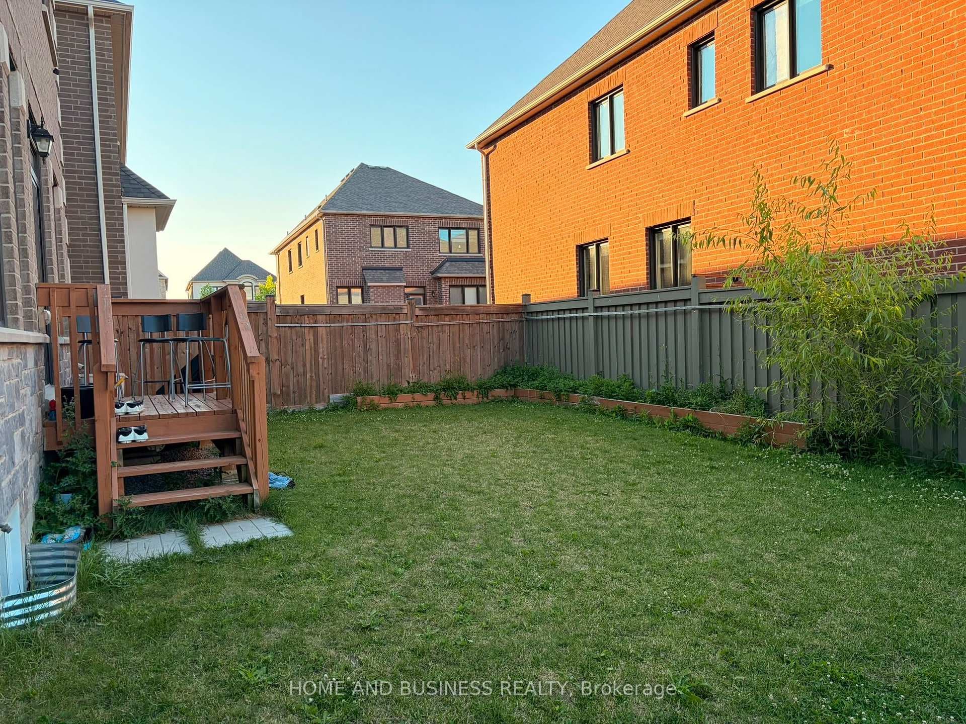 1275 Raspberry Terrace photo 38