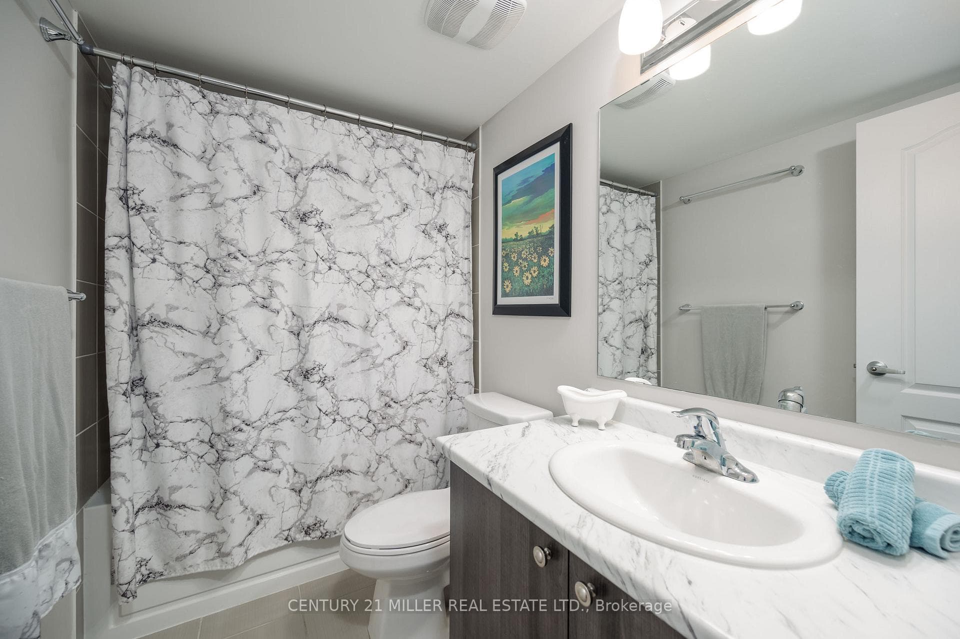 3084 Cascade Common photo 17
