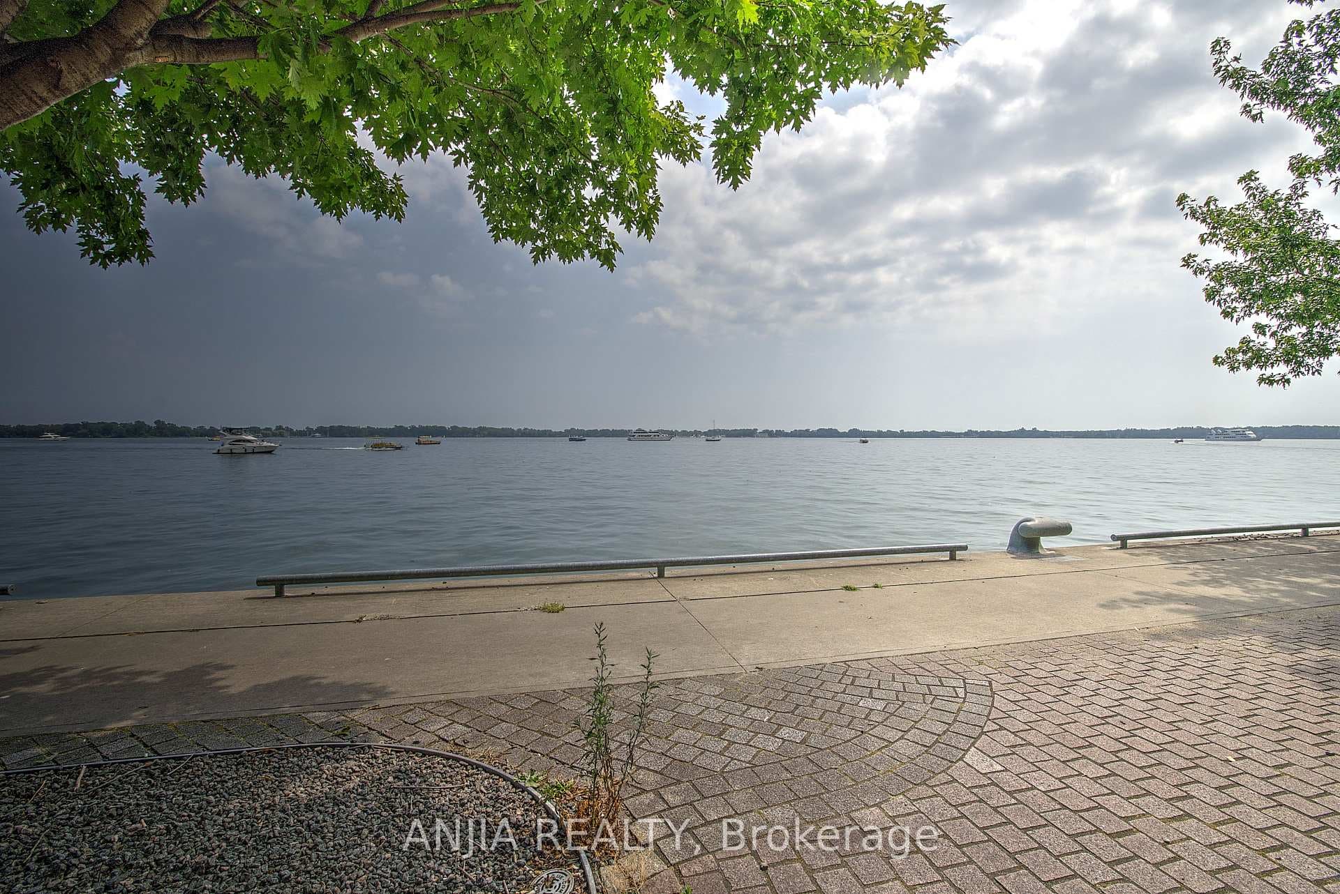 29 Queens Quay Unit ph1209 photo 15
