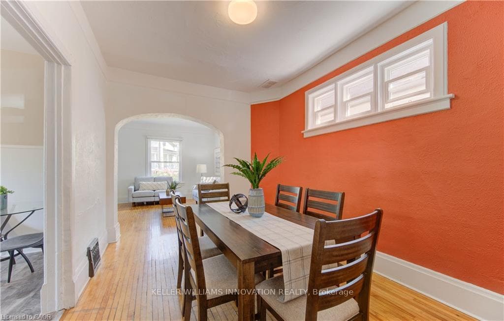 229 Lancaster Street photo 6