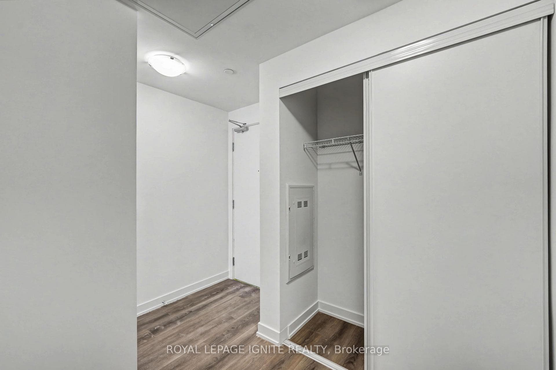 7439 Kingston Road Unit 516A photo 6