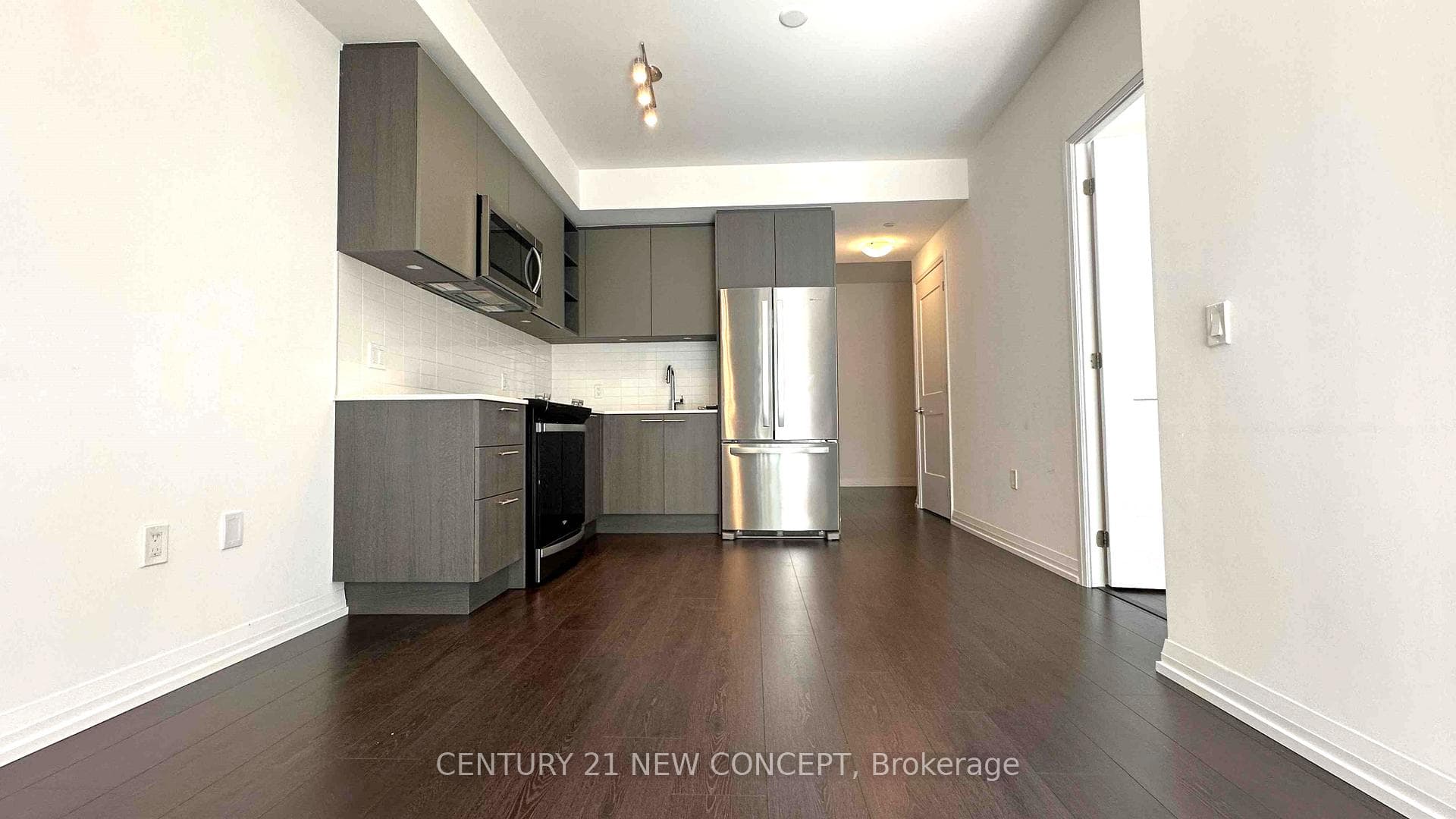50 Dunfield Avenue Unit 713 photo 6
