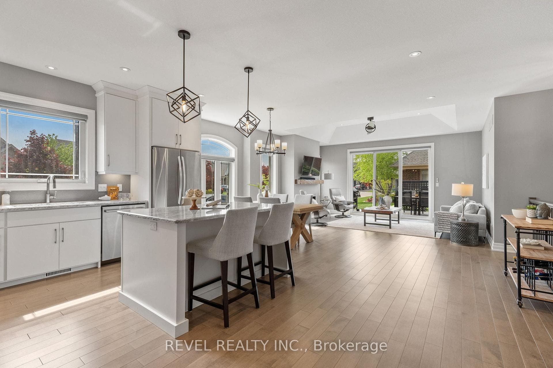 105 Berwick Trail photo 16