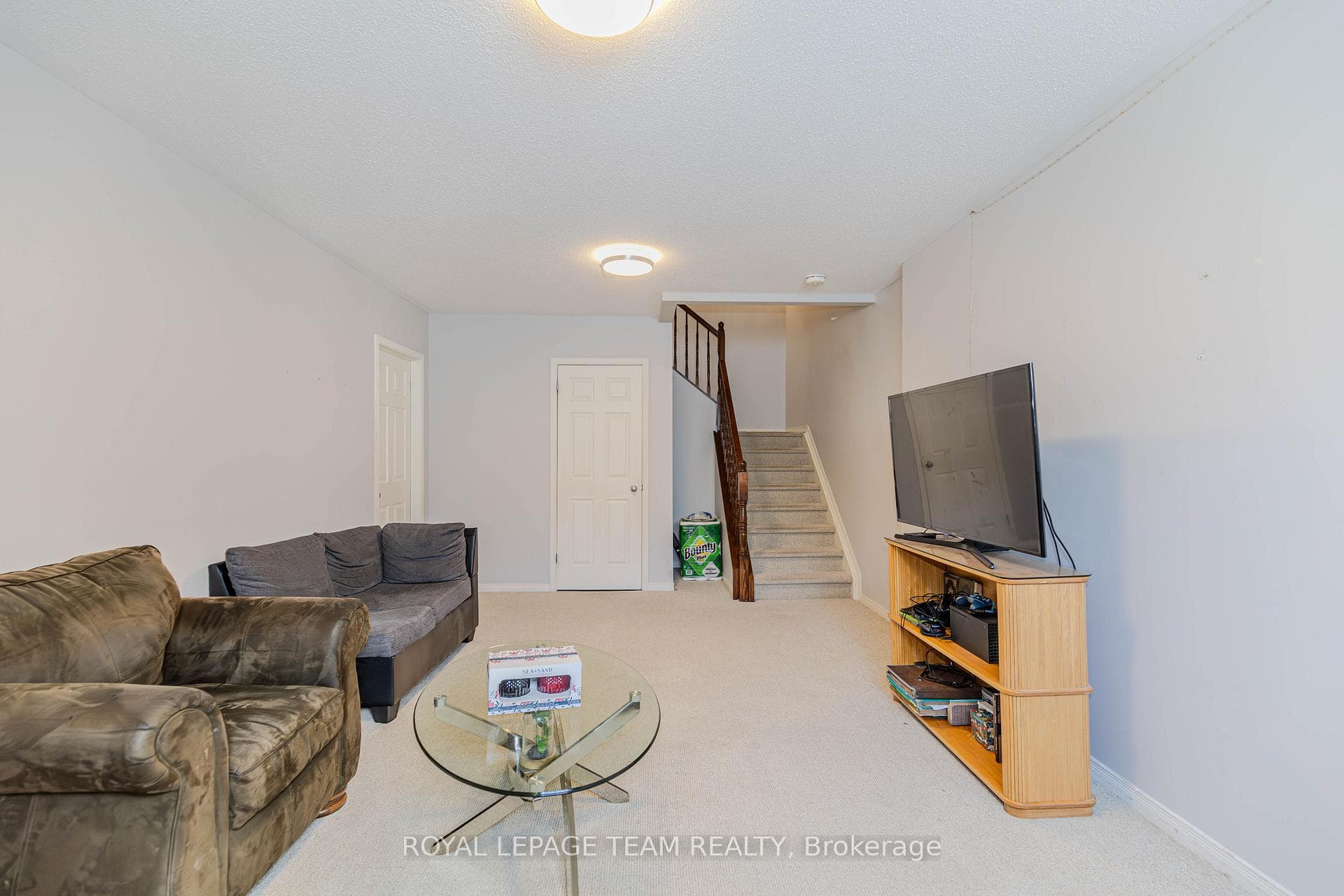 316 BRYARTON Street photo 34