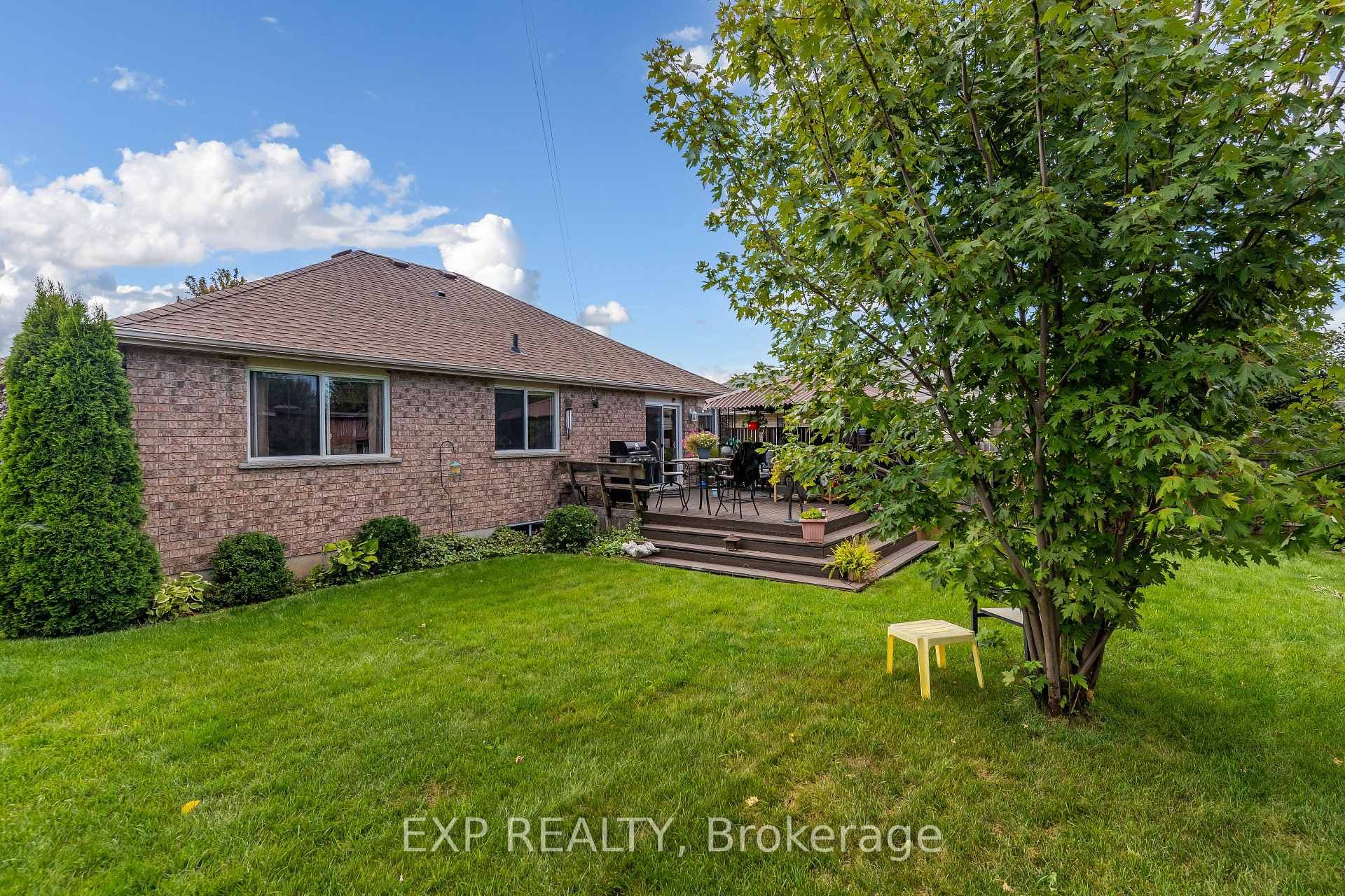88 Andrews Drive photo 32