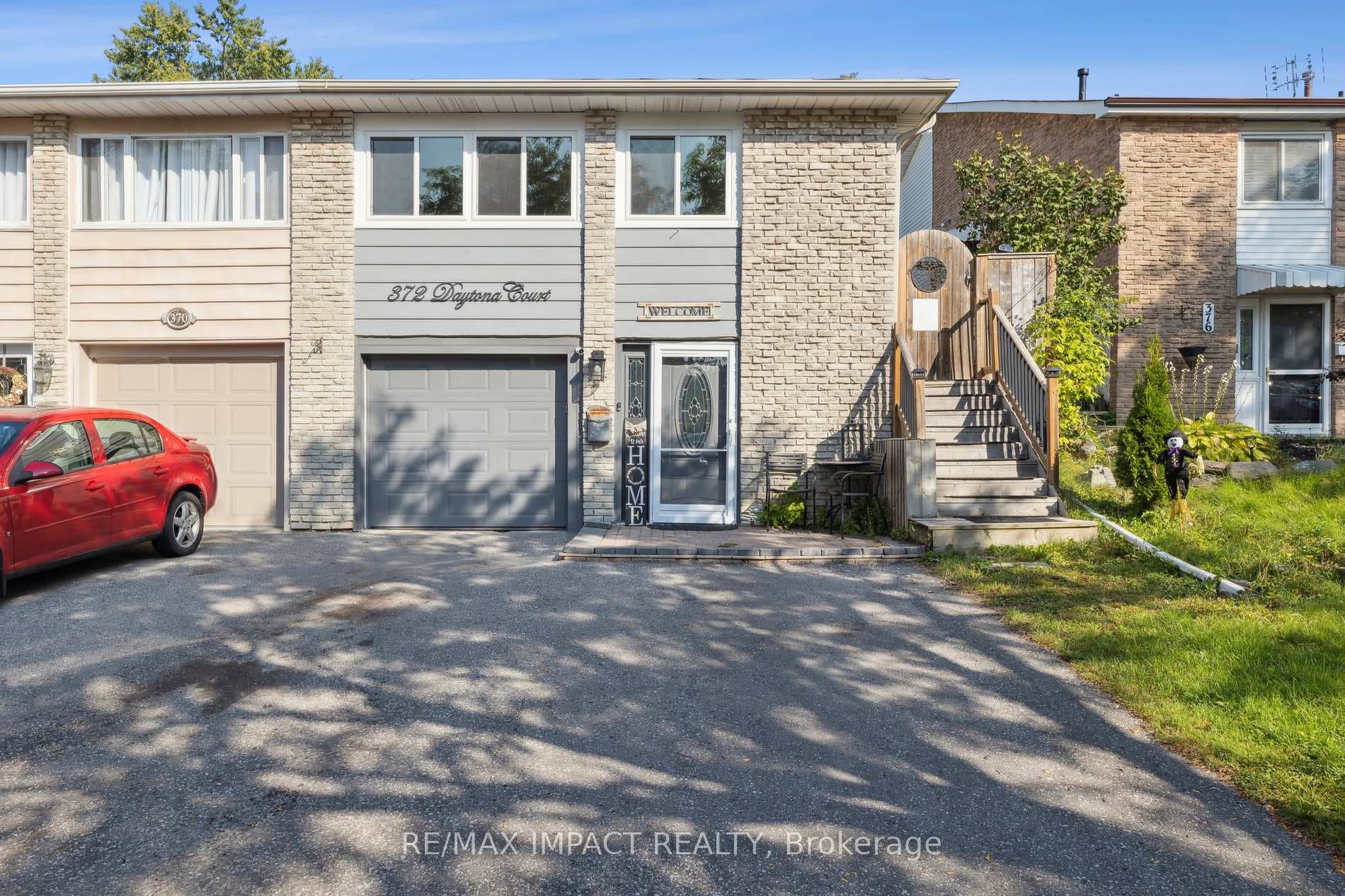 372 Daytona Court photo 2