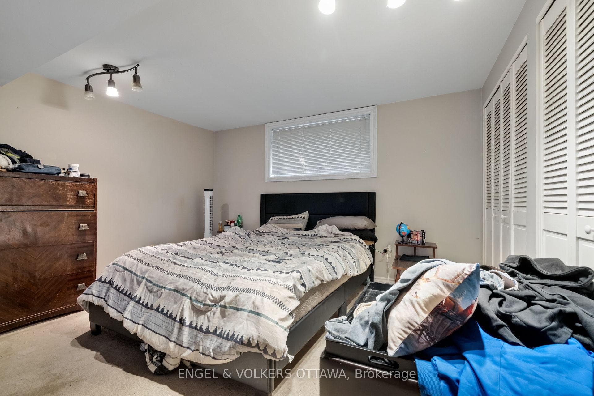 1311 S Avenue photo 42
