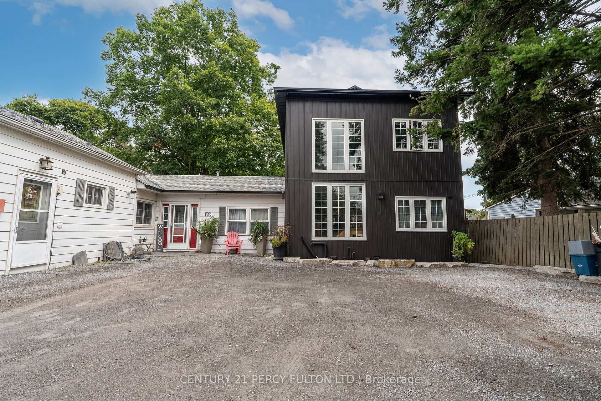 89 Liberty Street photo 1
