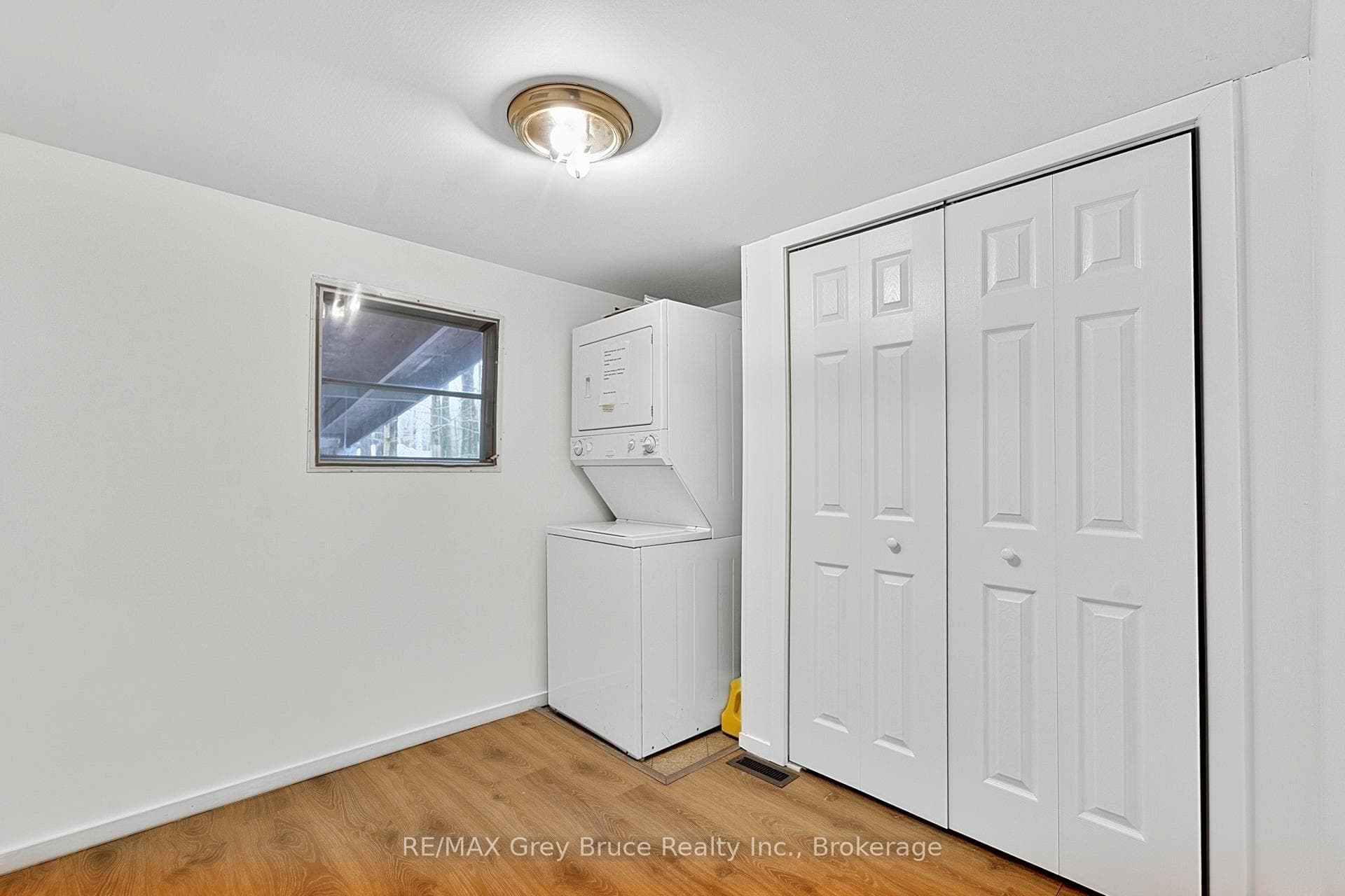 124 Stanley Drive photo 30