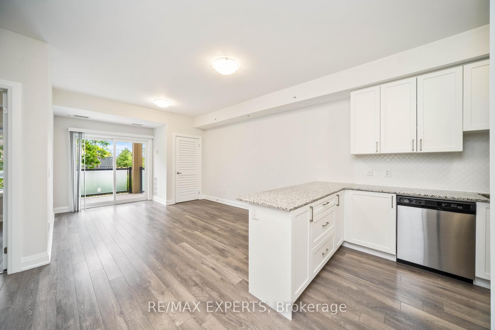 481 Rupert Avenue Unit 2117 photo 1