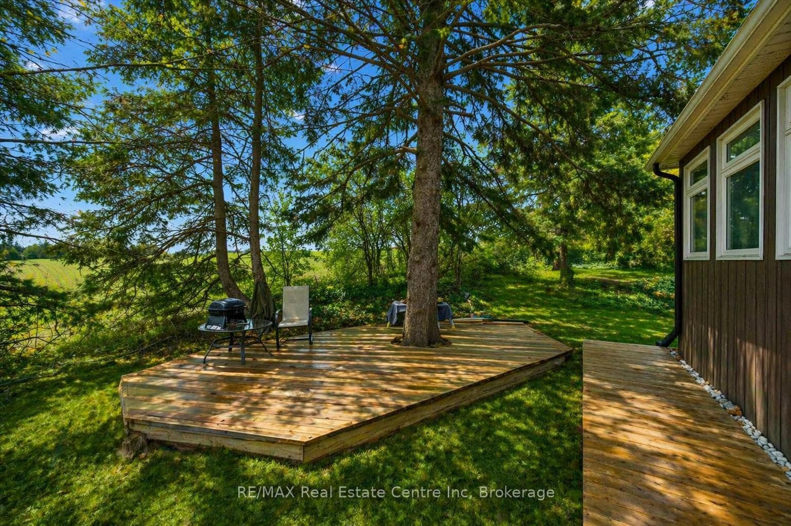 500 WATSON Parkway photo 25