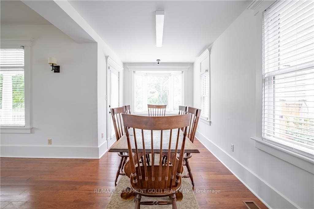 3769 Main Street photo 15