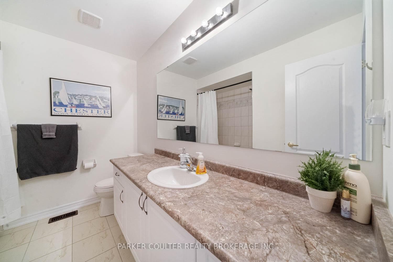 74 Greenwood Drive photo 28