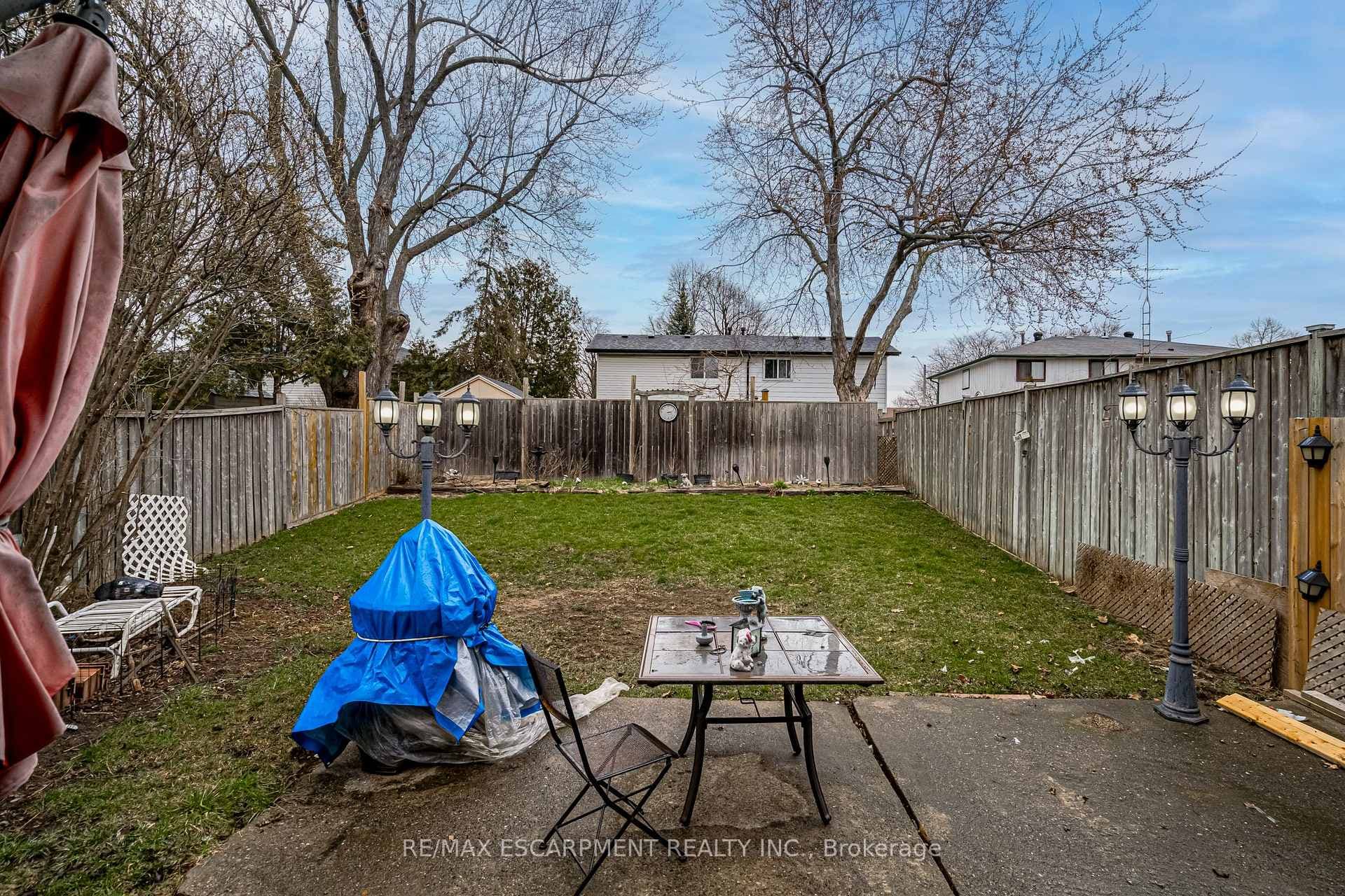 132 Hansen Road photo 37