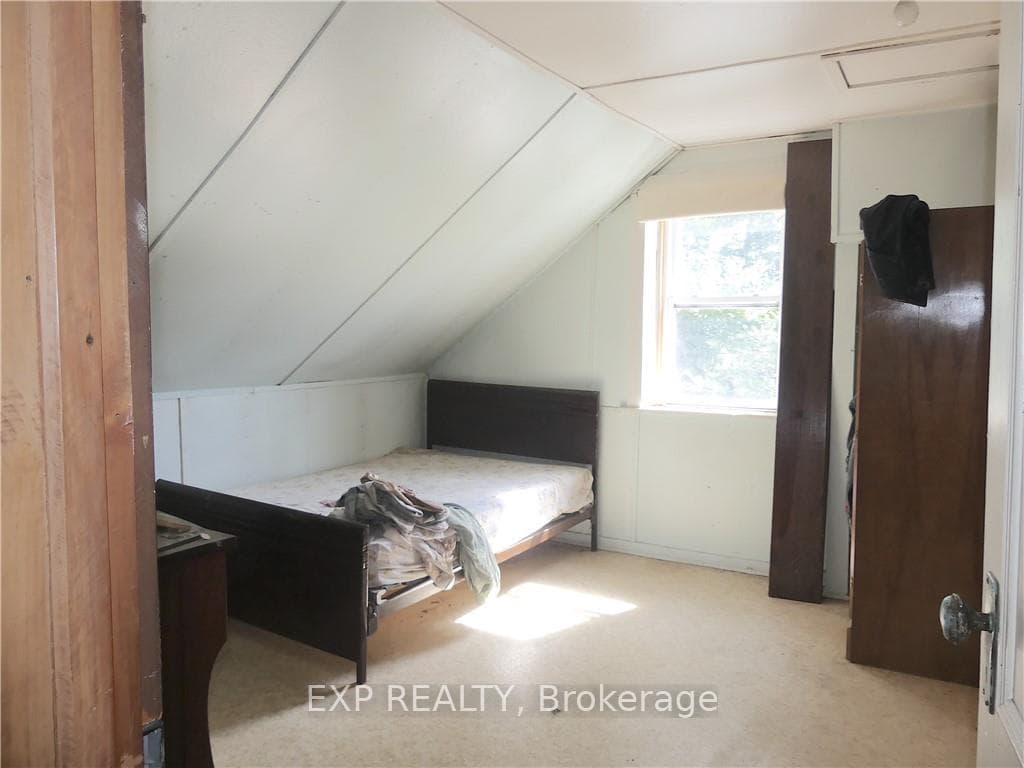 12 WINDLE Road photo 15