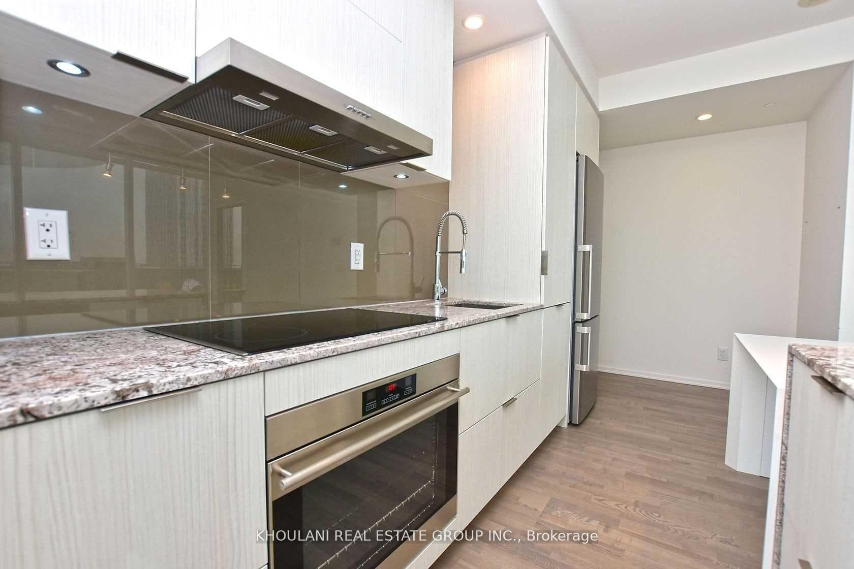 1 Bloor Street Unit 4101 photo 10