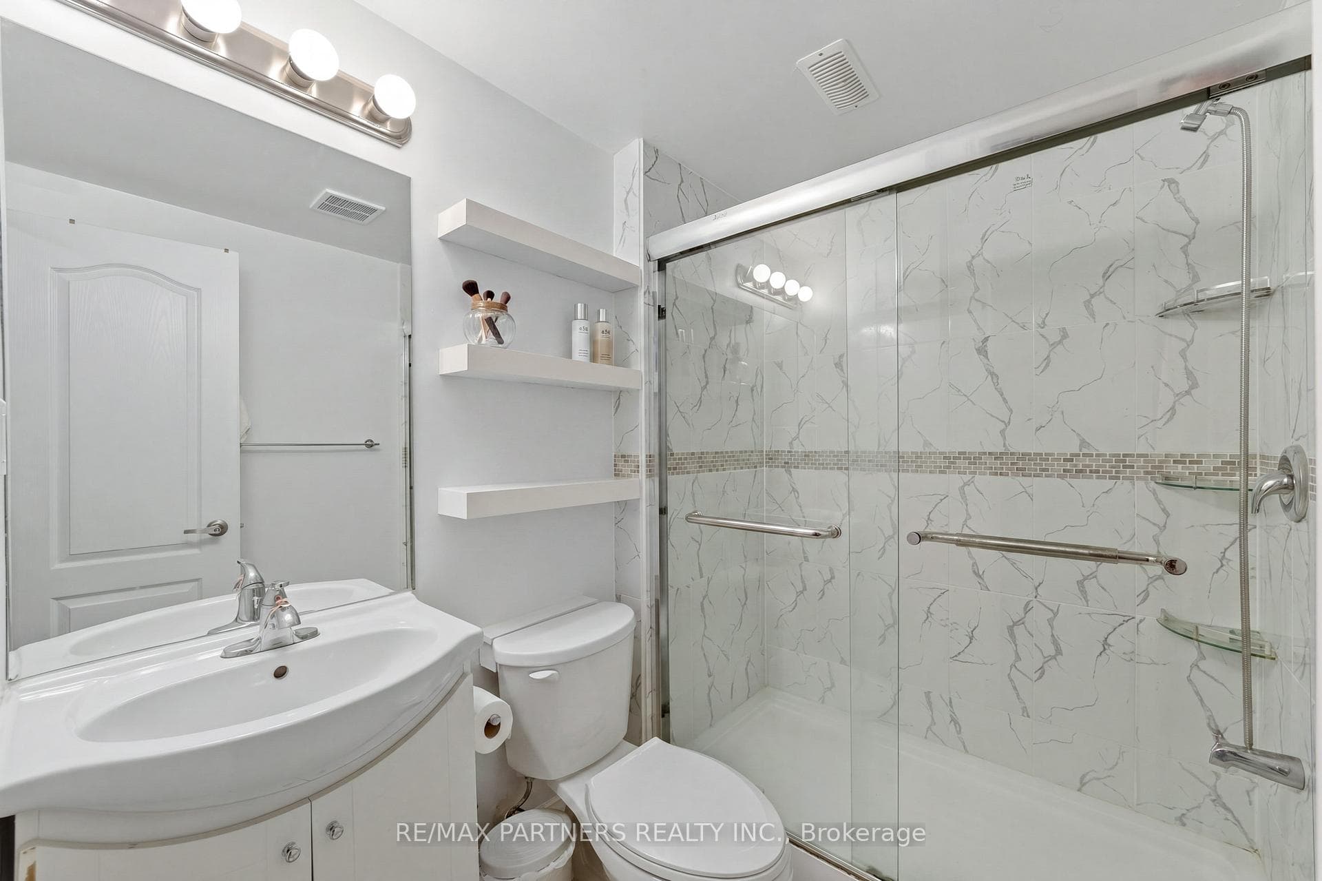 3 Fernhill Lane photo 28