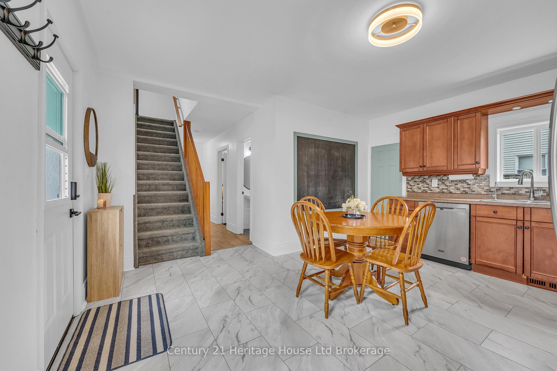 164 George Street photo 14