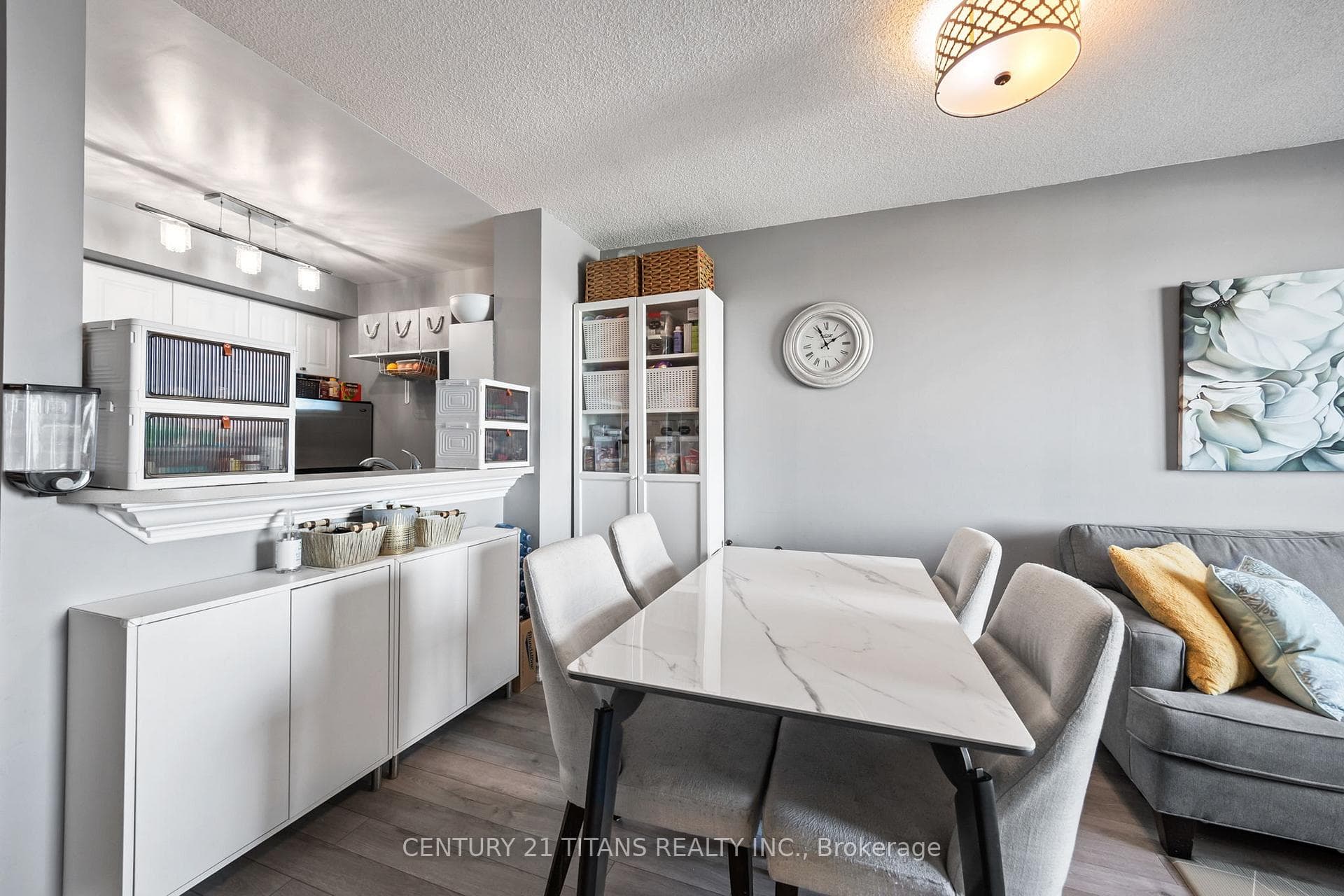 1 Lee Centre Drive Unit 1813 photo 18
