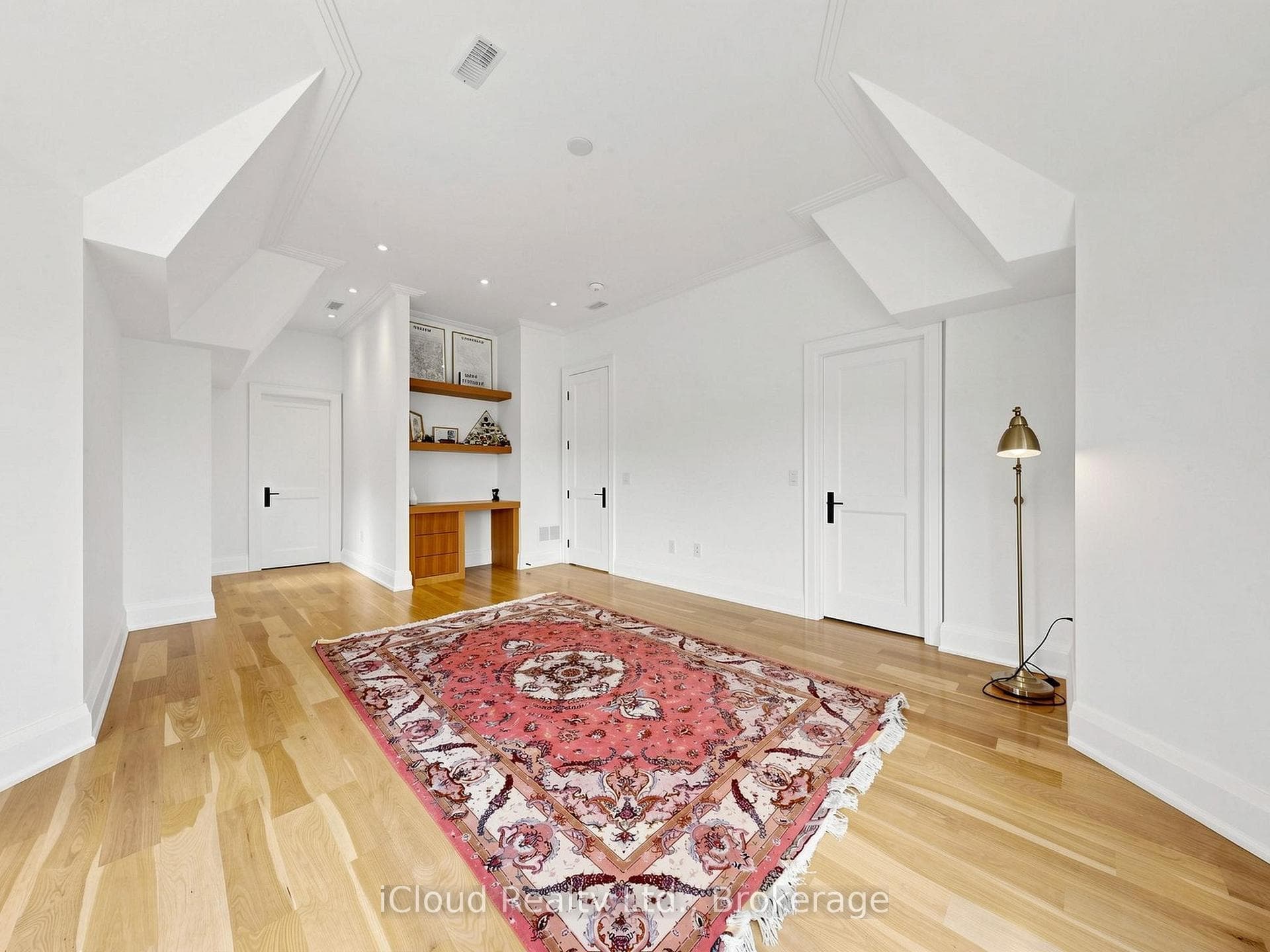 64 Risebrough Avenue photo 43