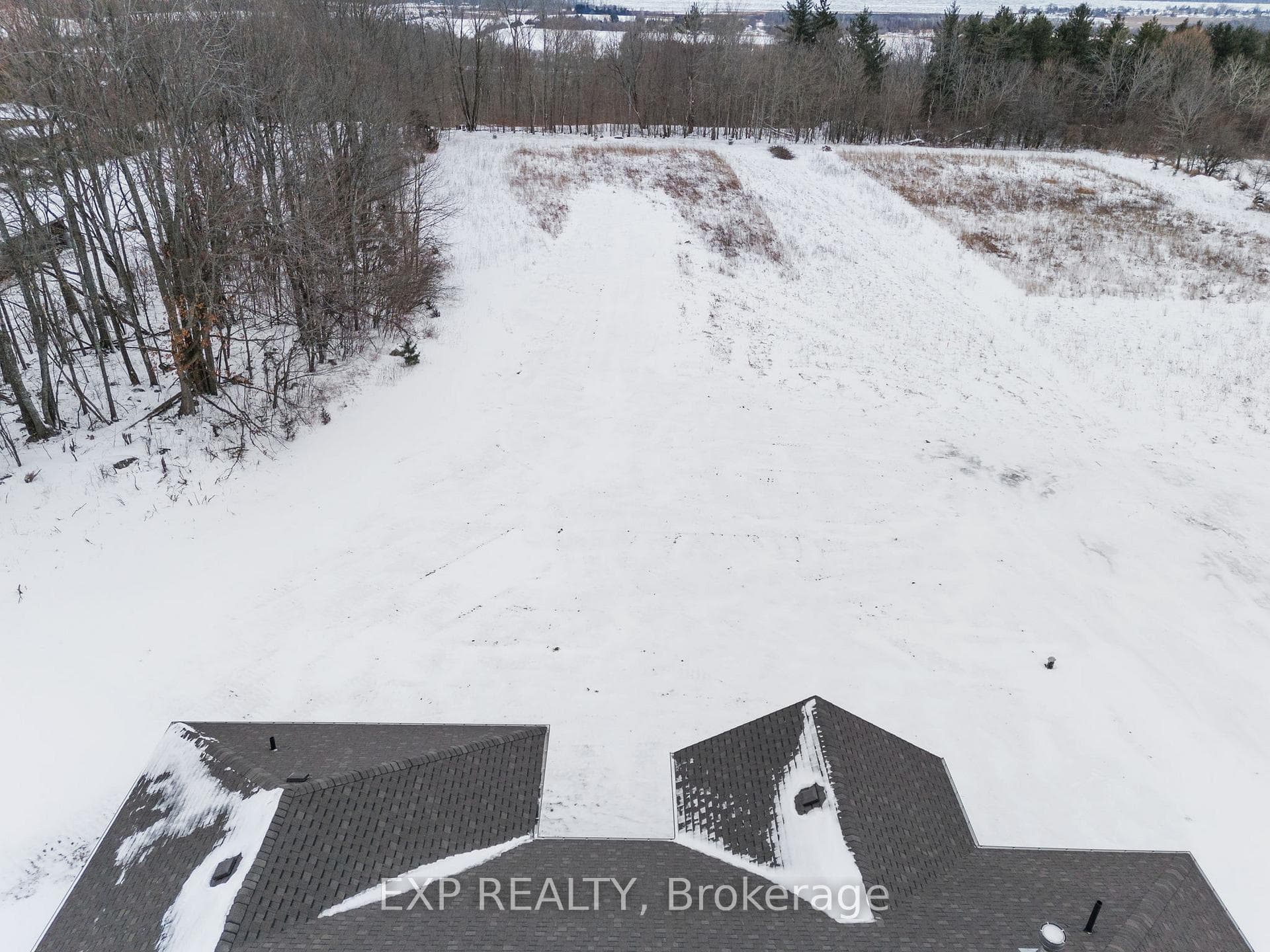 309 Smith Street photo 28