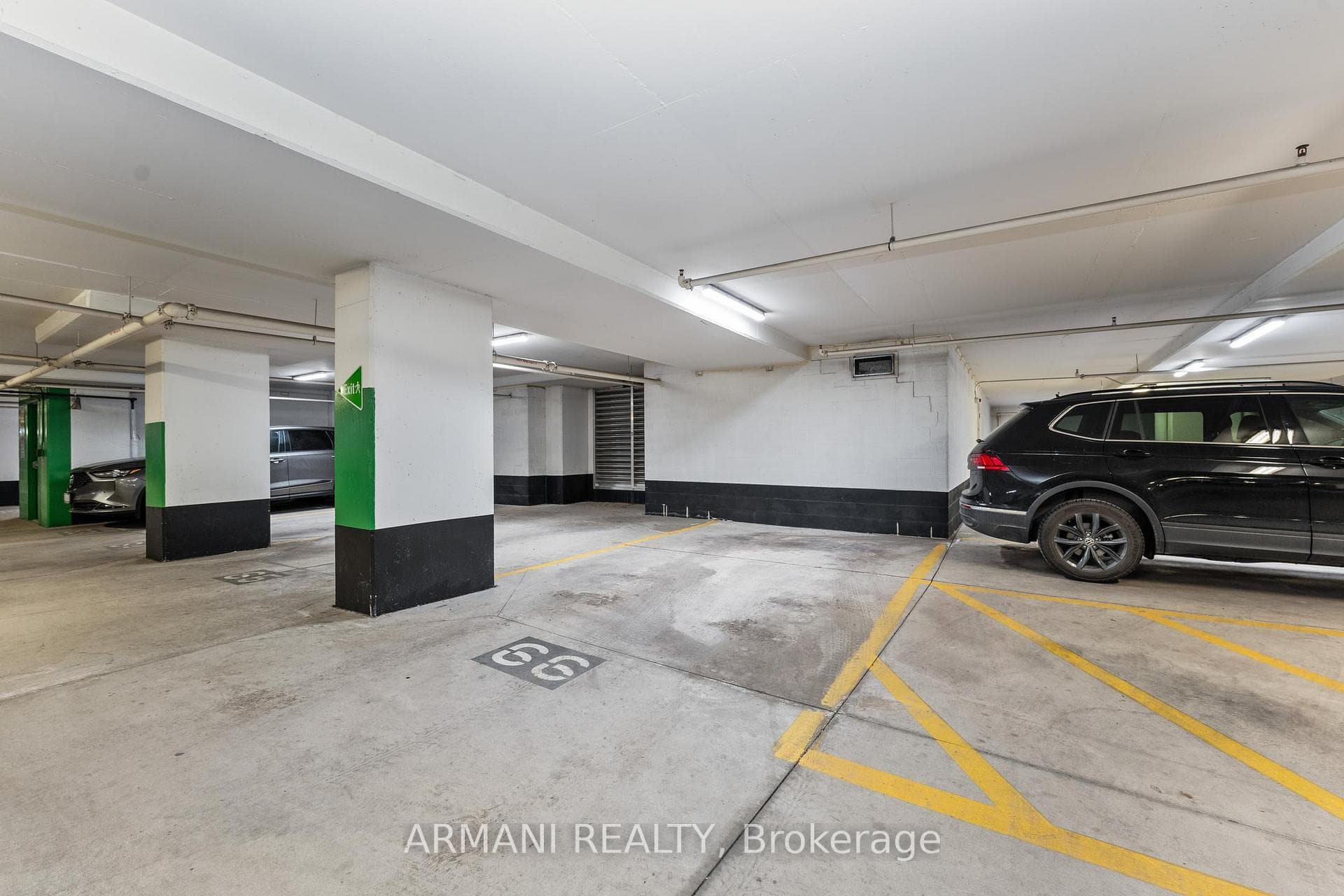 Premium wide Parking Space