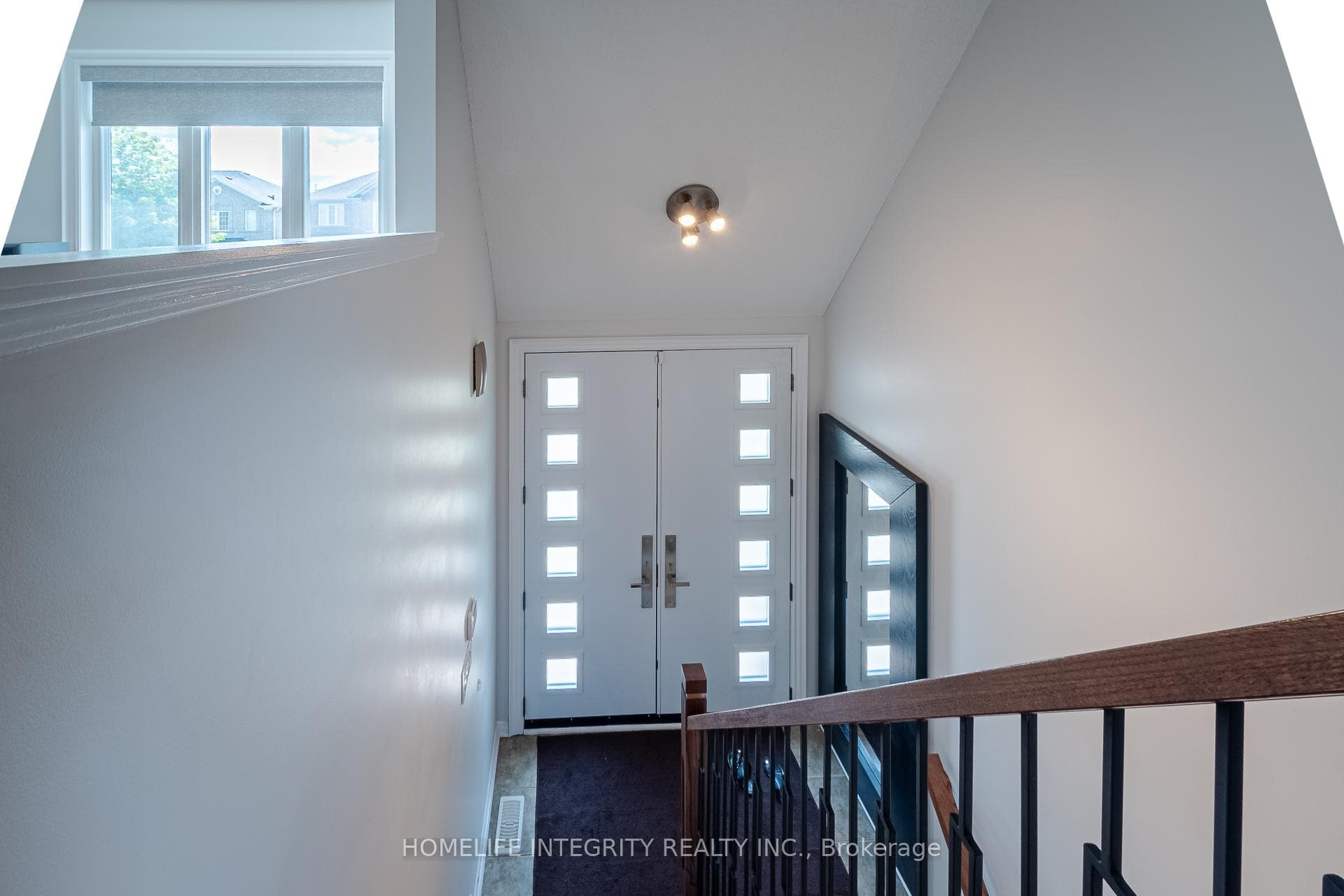 4 Silverbell Court photo 3